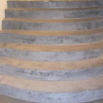 escalier béton ciré